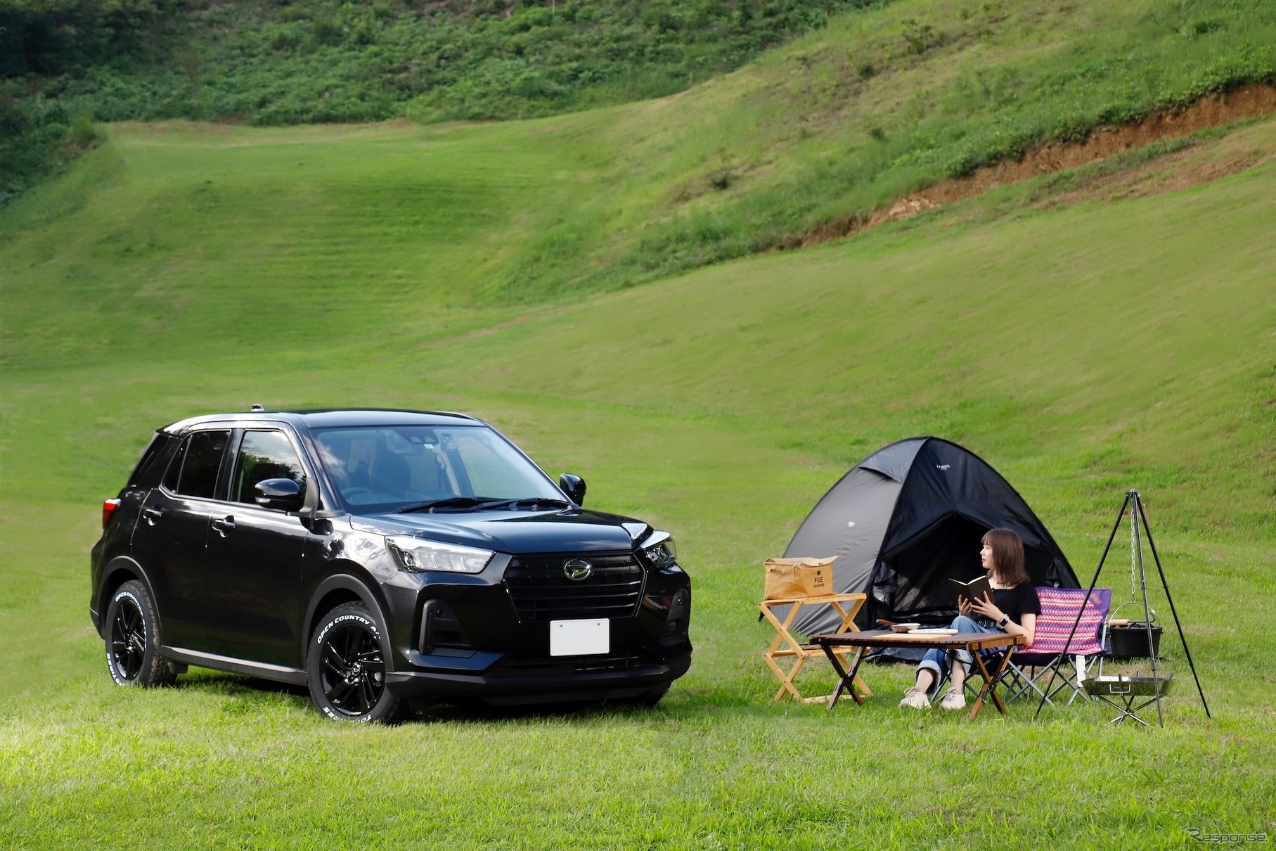 念願のソロキャンプ、かっこいい車―言葉で説明する必要はない至福の時間だ