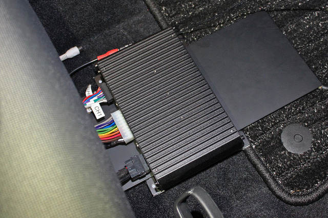 『プロローグ・EWA-1』を搭載したジャンライン＆パートナーズのデモカー。