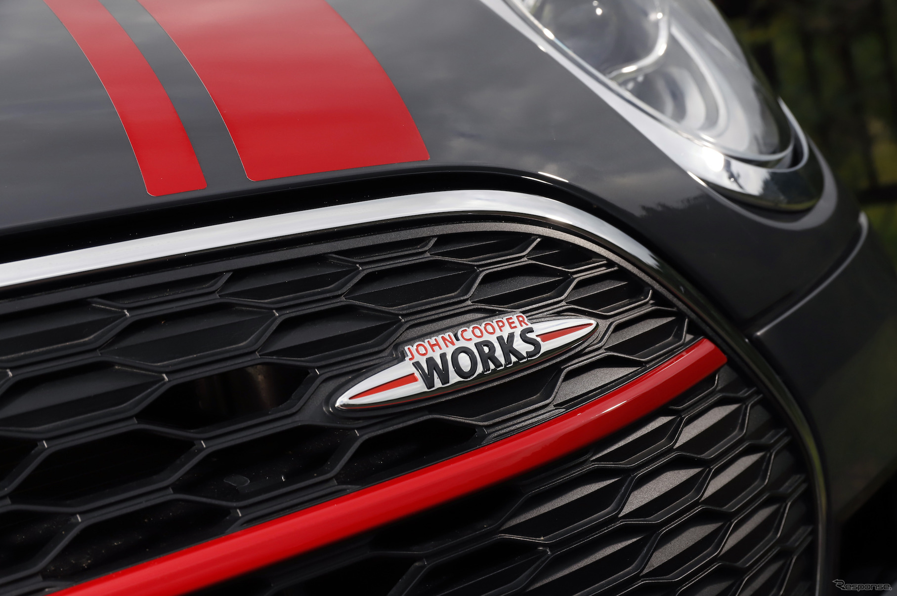 MINI John Cooper Works クラブマン フロントバッヂ