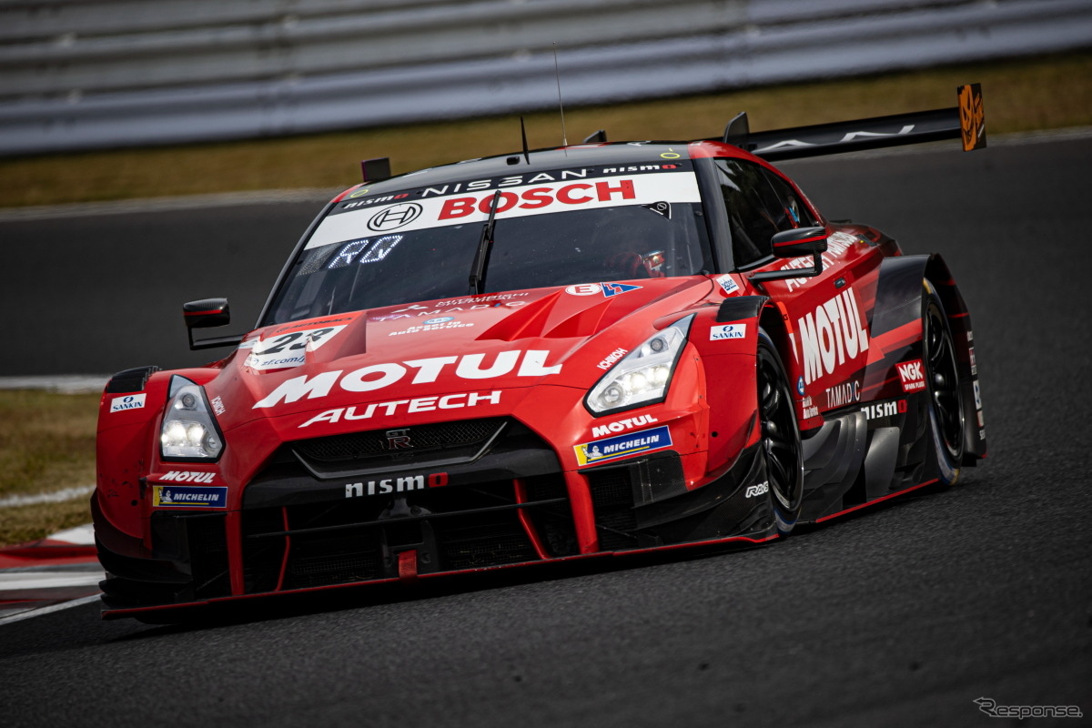 GT500クラス3位の#23 MOTUL AUTECH GT-R（松田次生／ロニー・クインタレッリ）