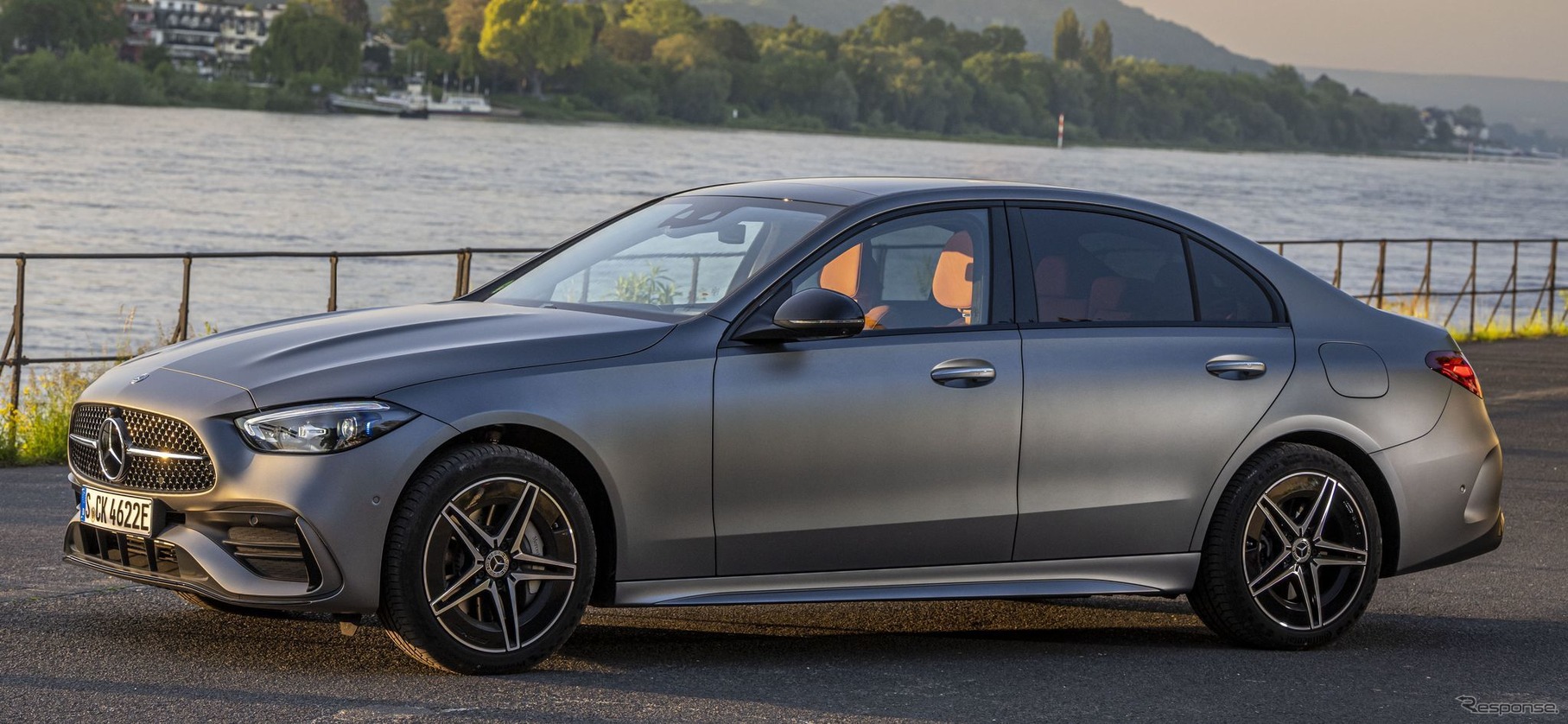 メルセデスベンツ Cクラス 新型のPHV「C300e」