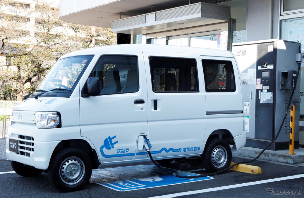 急速充電器（集配車両および来局者兼用）※イメージ