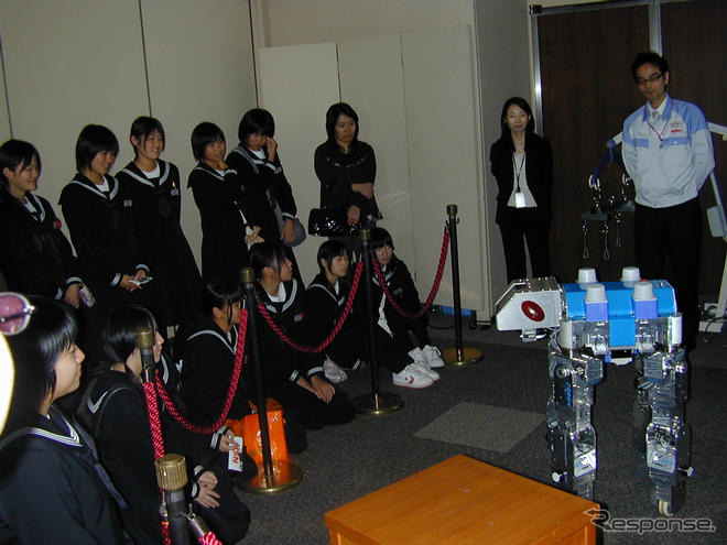日本精工、中学生を対象に 企業見学会を開催