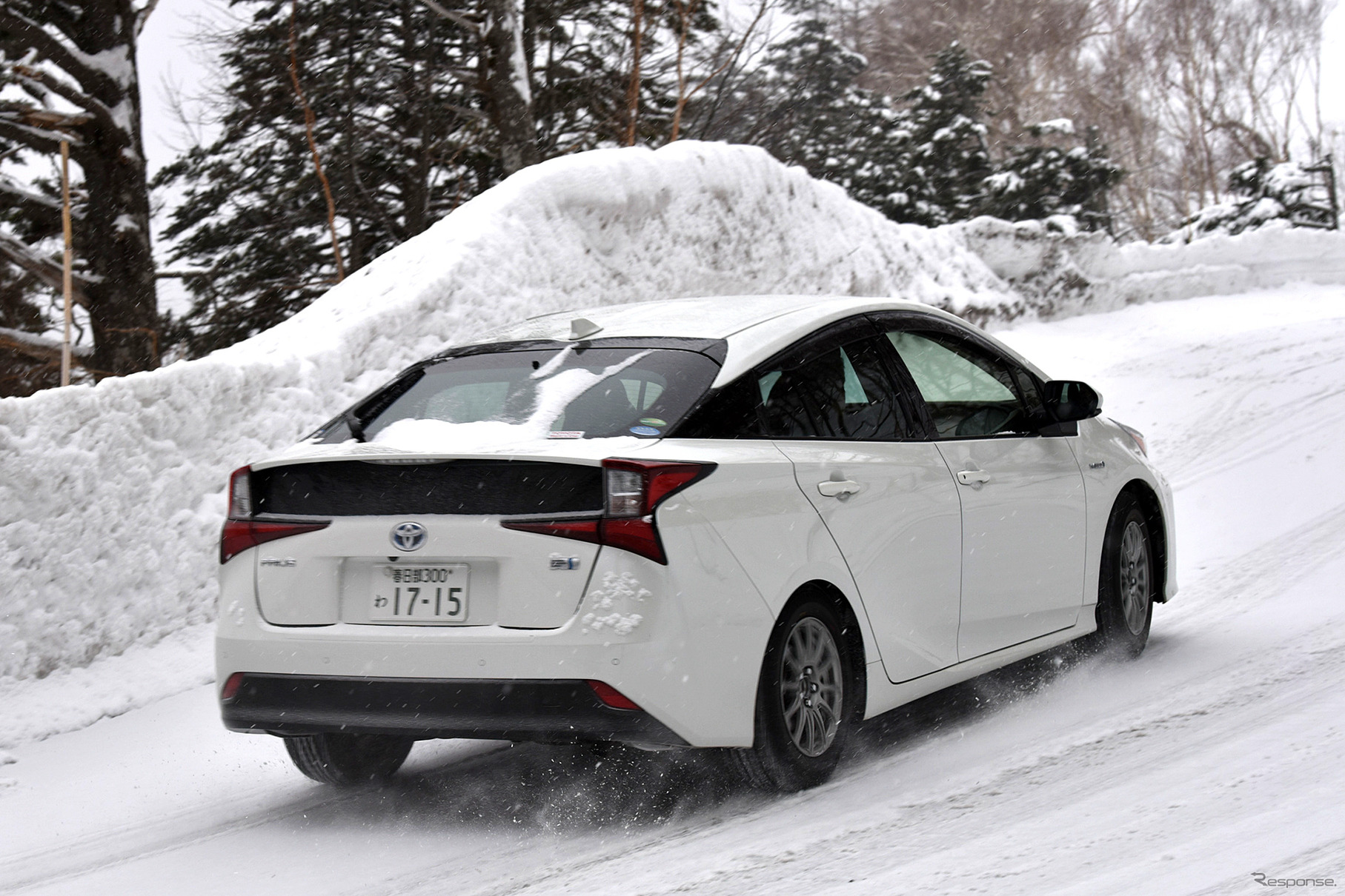 グッドイヤー ICE NAVI 8 試乗