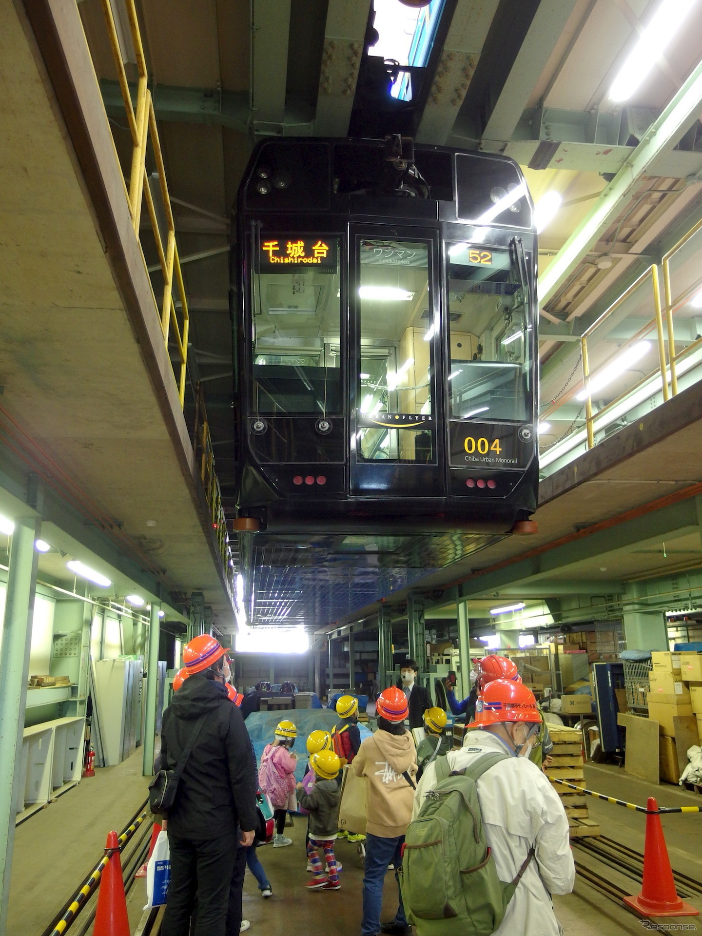 3600形＆アーバンフライヤー0形で行く！　モノレール車両基地見学ツアー