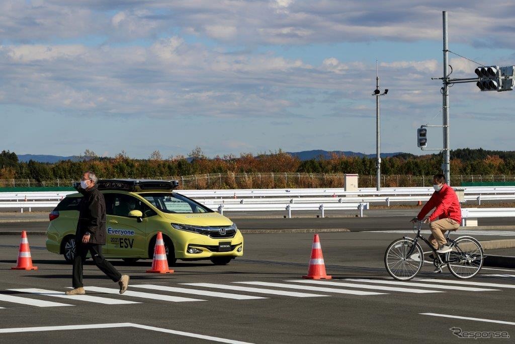 ホンダ　知能化運転支援技術のデモ体験