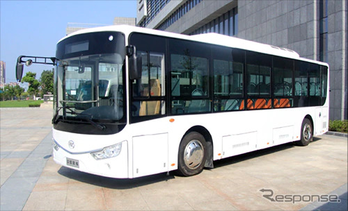 中国ANKAI社製全長10.5mの大型電気バス
