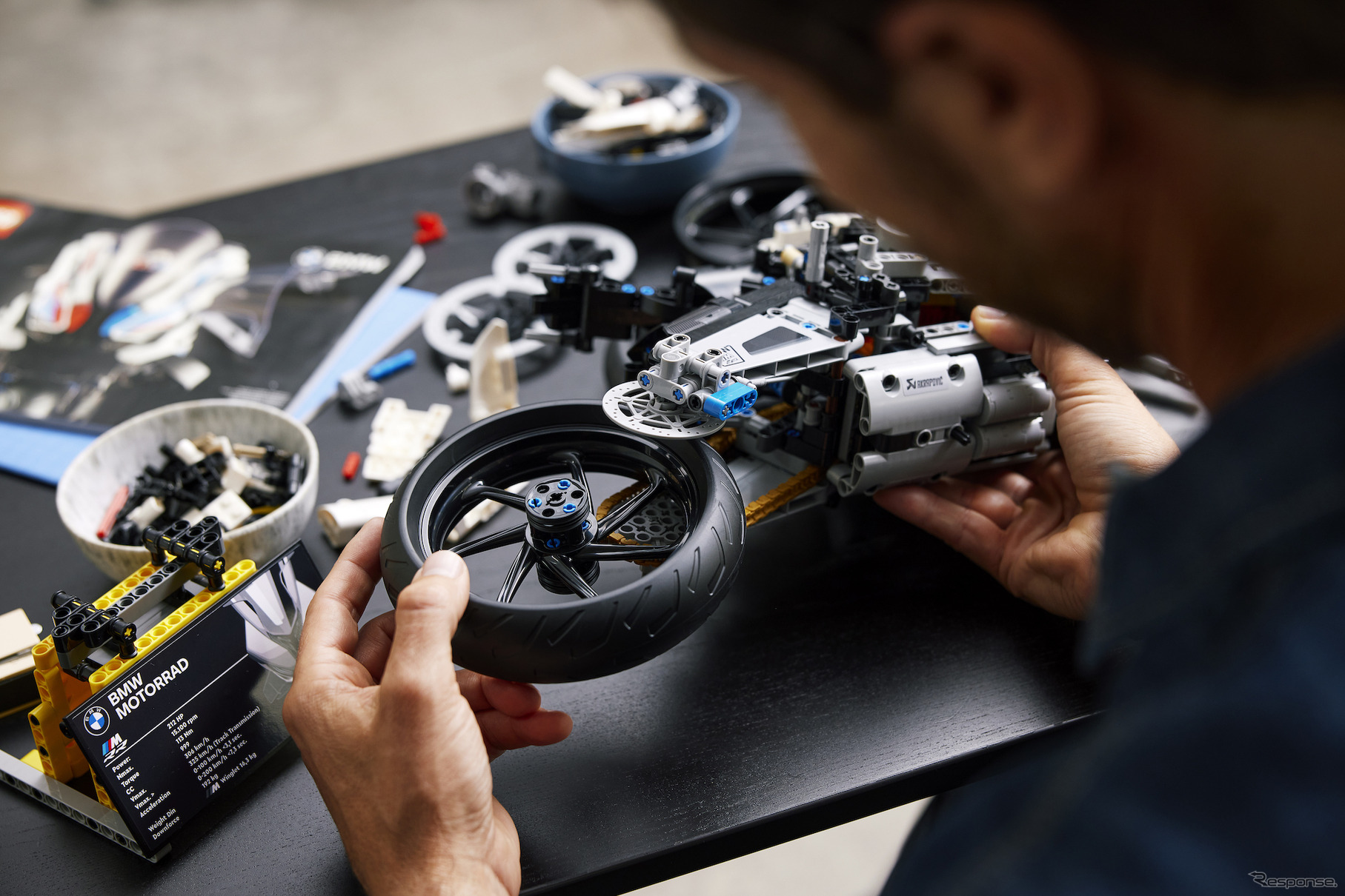 レゴ テクニック BMW M1000RR