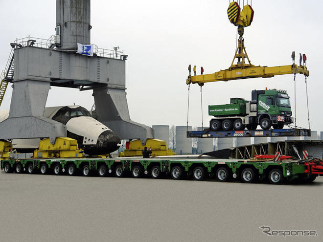 世界のはたらくじどうしゃ写真蔵…勤労感謝の日　力持ちのカーゴ