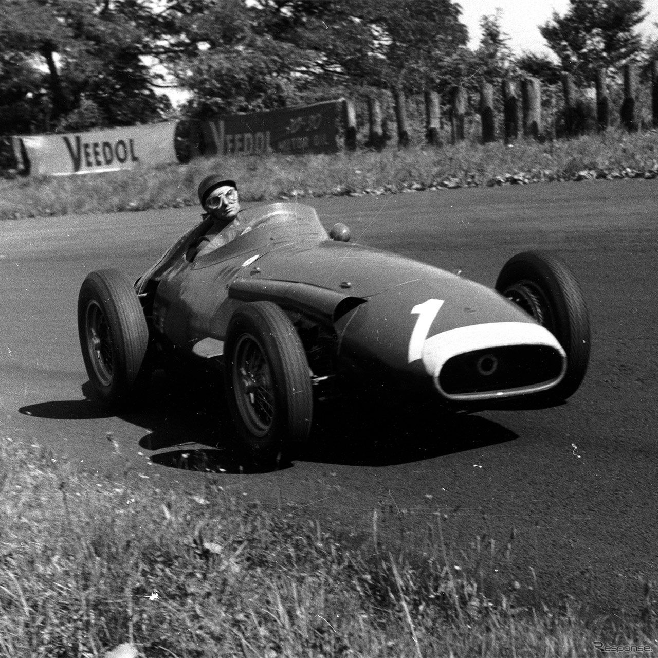 1957年にファン・マヌエル・ファンジオがマセラティ250FでF1を制した