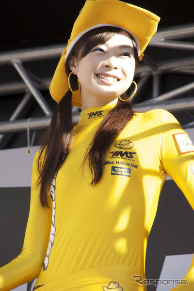 【NISMOフェスティバル08】レースクイーン写真蔵…イエローハットYMSレディ