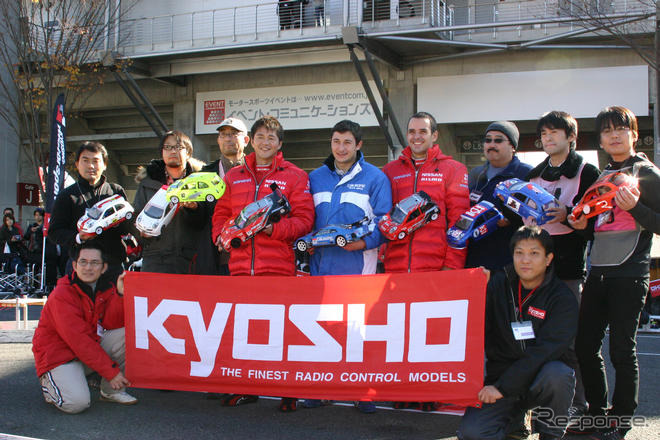 【NISMOフェスティバル08】フィリップ×トレルイエの熱いバトル！---京商