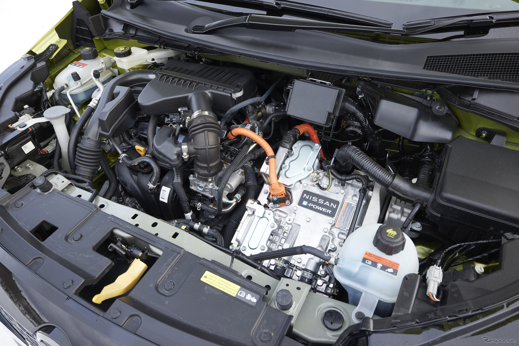 日産 ノート e-POWER