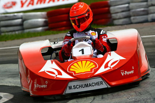バリチェロ、マッサ主催のカートレースで優勝