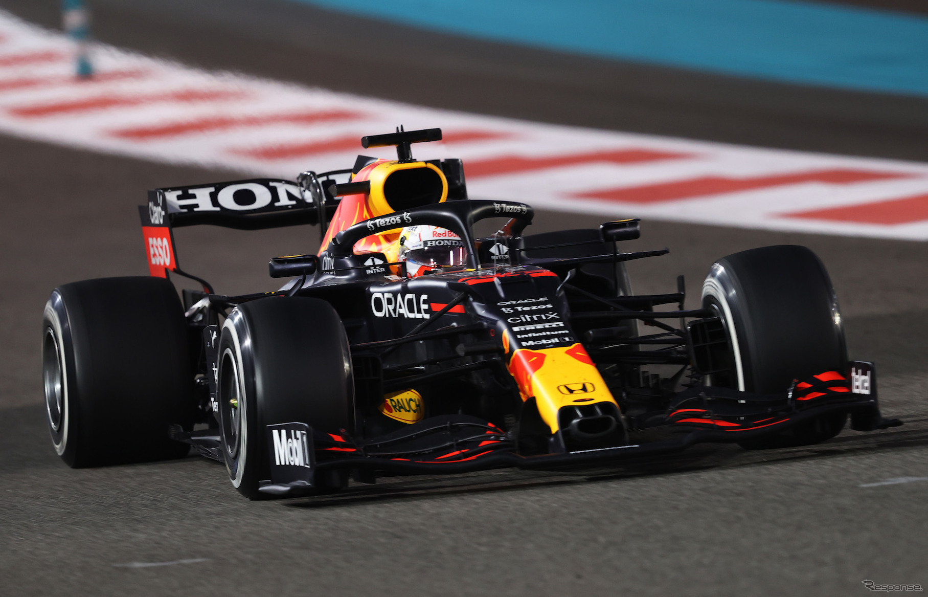 2021年型のレッドブル「RB16B」（同年最終戦アブダビGP）。