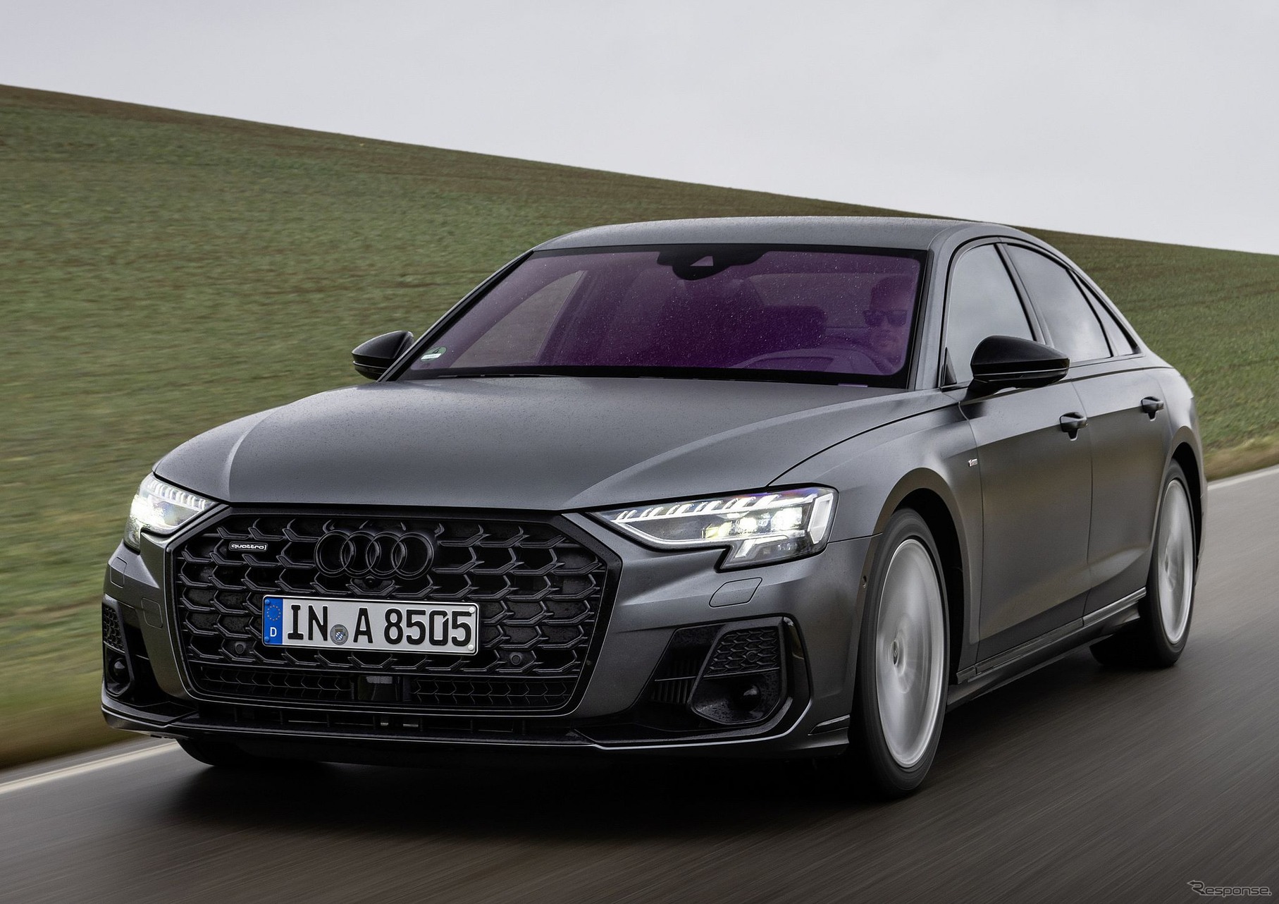 アウディ A8 改良新型