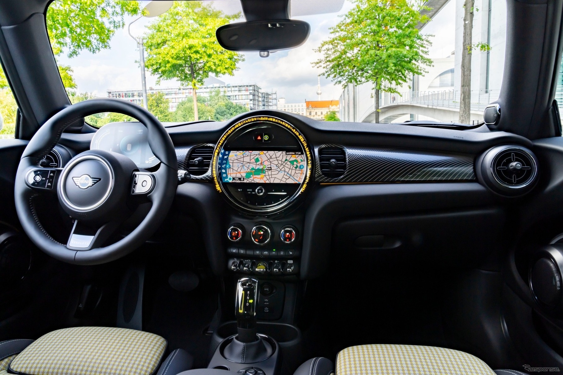 MINI クーパー SE 改良新型の「Resolute Edition」