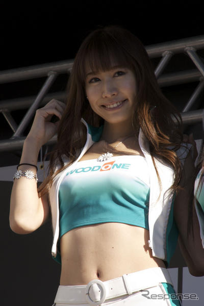 【NISMOフェスティバル08】レースクイーン写真蔵…ウッドワン