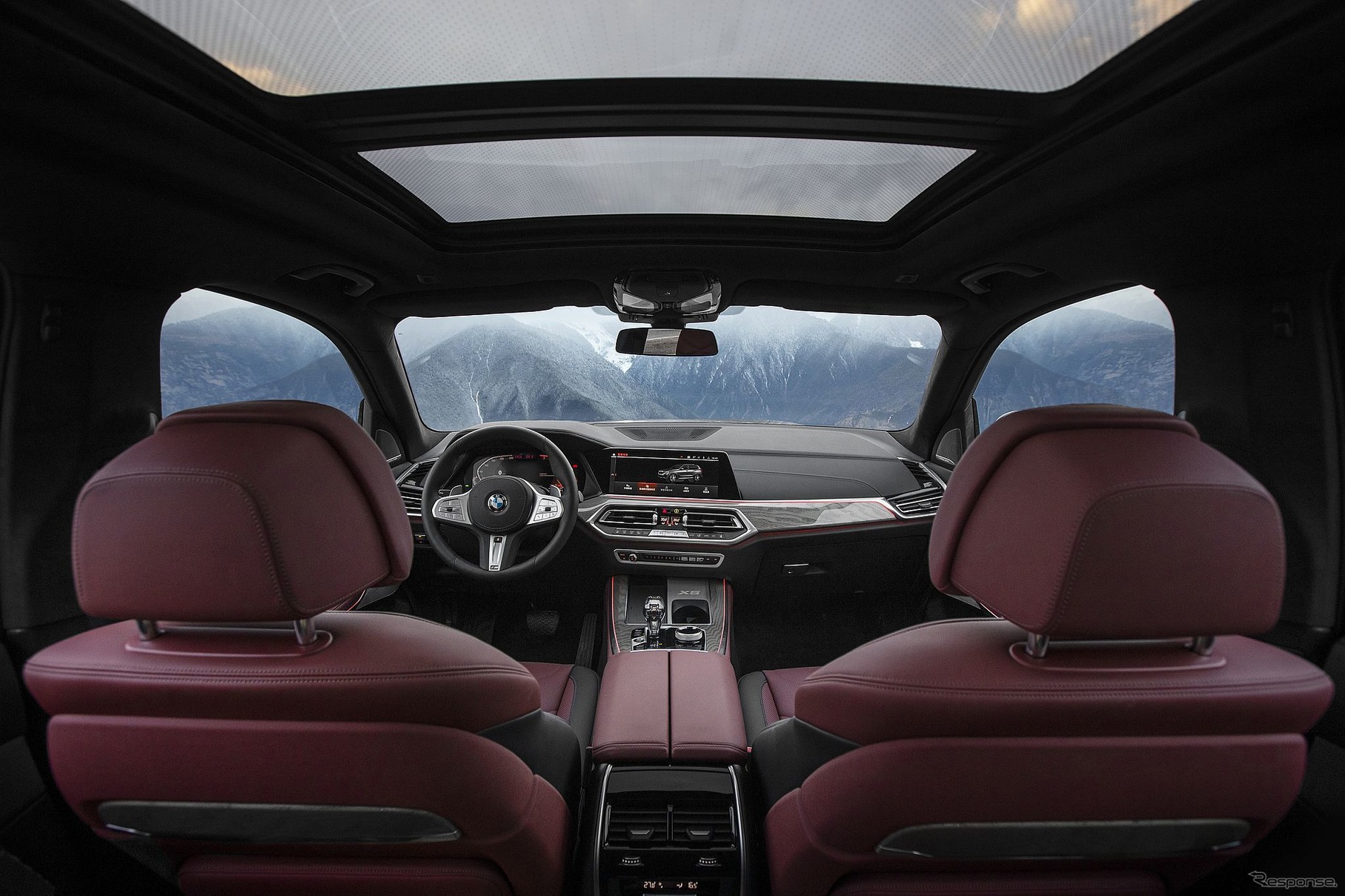 BMW X5 のロングホイールベース仕様「xDrive40Li」