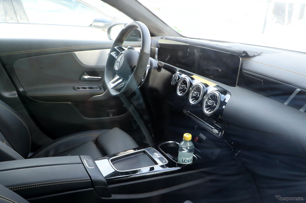 メルセデス AMG A45 改良新型プロトタイプ（スクープ写真）
