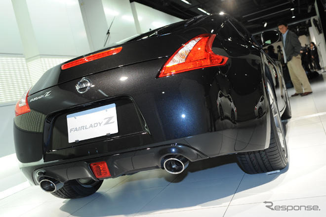【日産 フェアレディZ 新型発表】先々代以前からの買い替えは期待薄