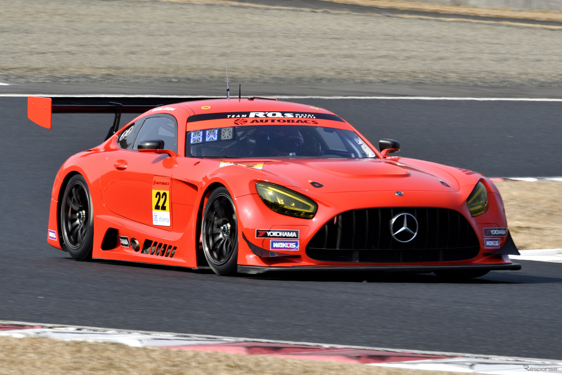 #22　アールキューズ AMG GT3