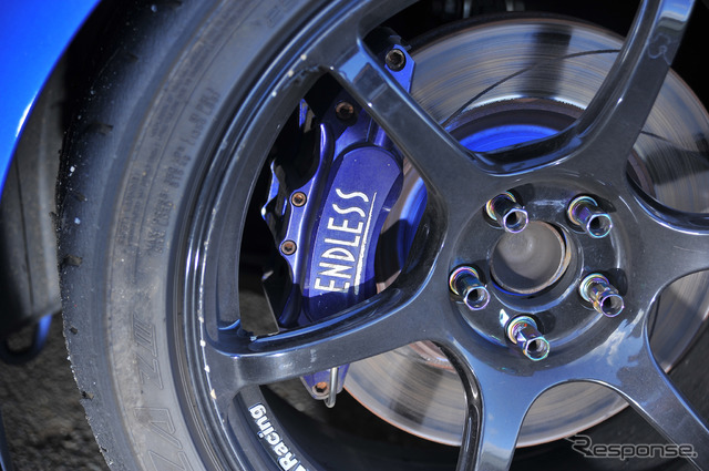 高級ブレーキキャリパーを装着する理由