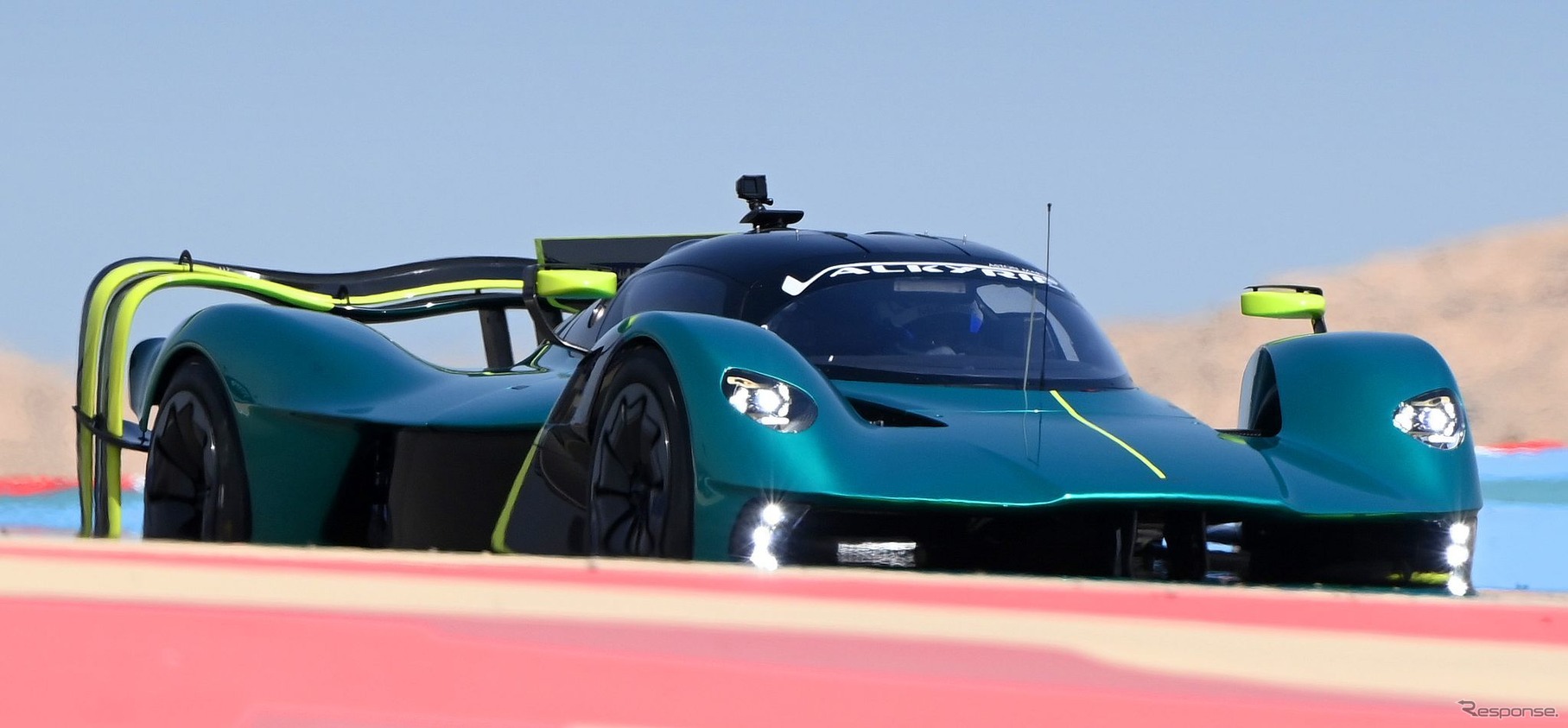 アストンマーティン・ヴァルキリー AMR プロ