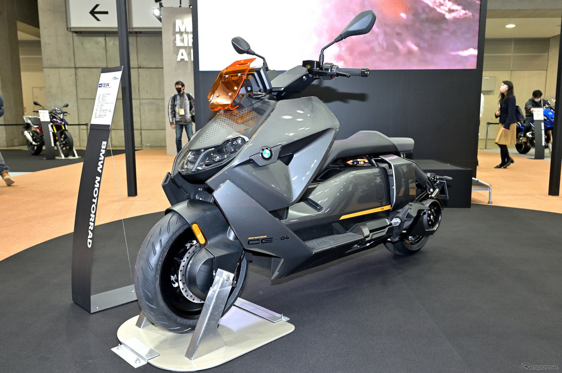 BMW CE 04（東京モーターサイクルショー2022）