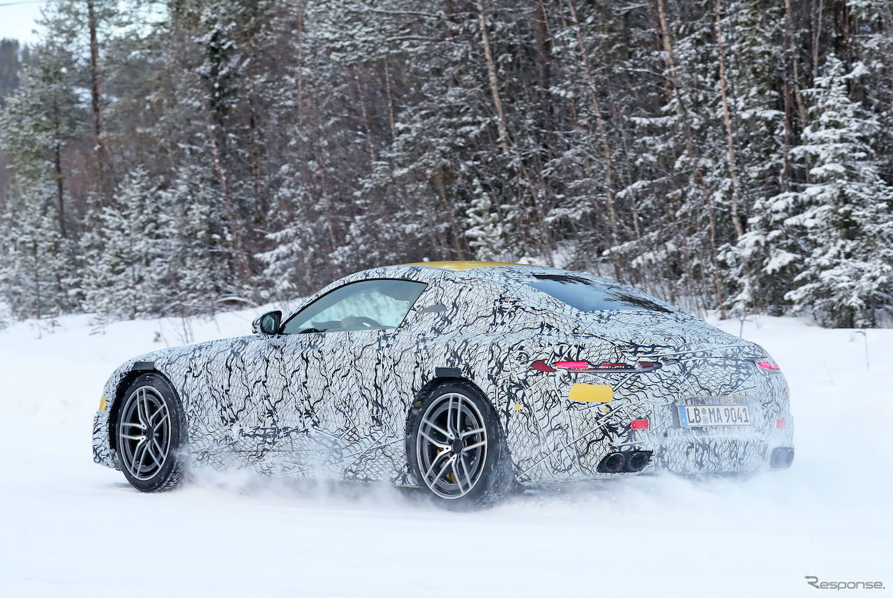 メルセデス AMG GT 次期型プロトタイプ　（スクープ写真）