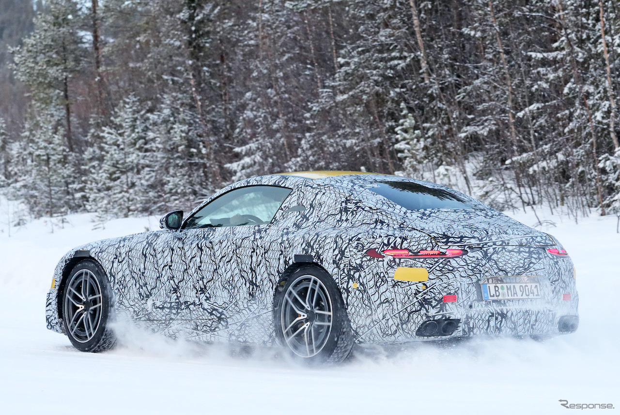 メルセデス AMG GT 次期型プロトタイプ　（スクープ写真）