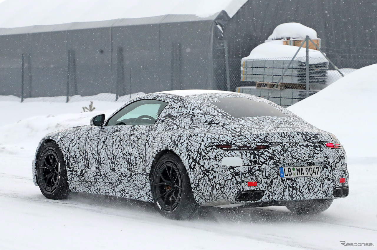 メルセデス AMG GT 次期型プロトタイプ　（スクープ写真）