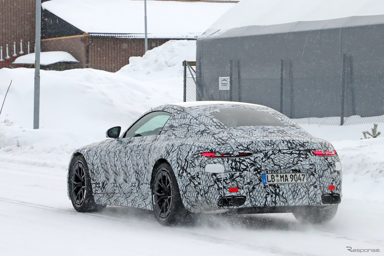 メルセデス AMG GT 次期型プロトタイプ　（スクープ写真）