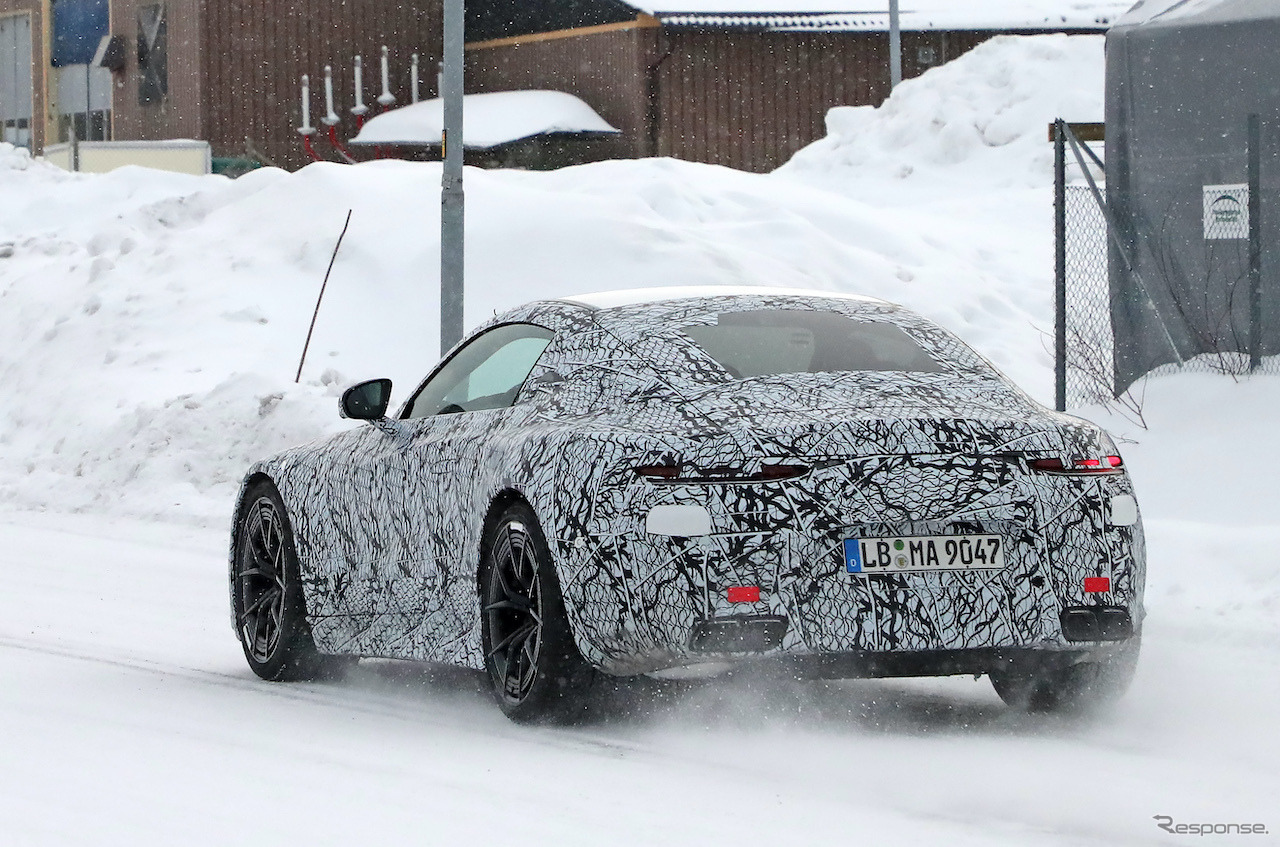メルセデス AMG GT 次期型プロトタイプ　（スクープ写真）