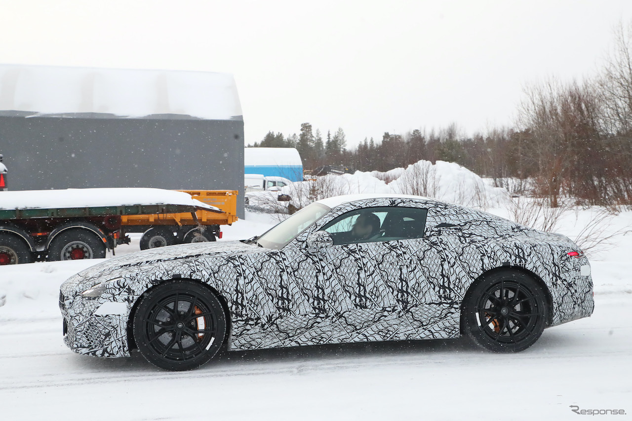 メルセデス AMG GT 次期型プロトタイプ　（スクープ写真）