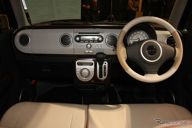 【スズキ ラパン 新型発表】180cm＋・90kg＋…運転席は問題ない