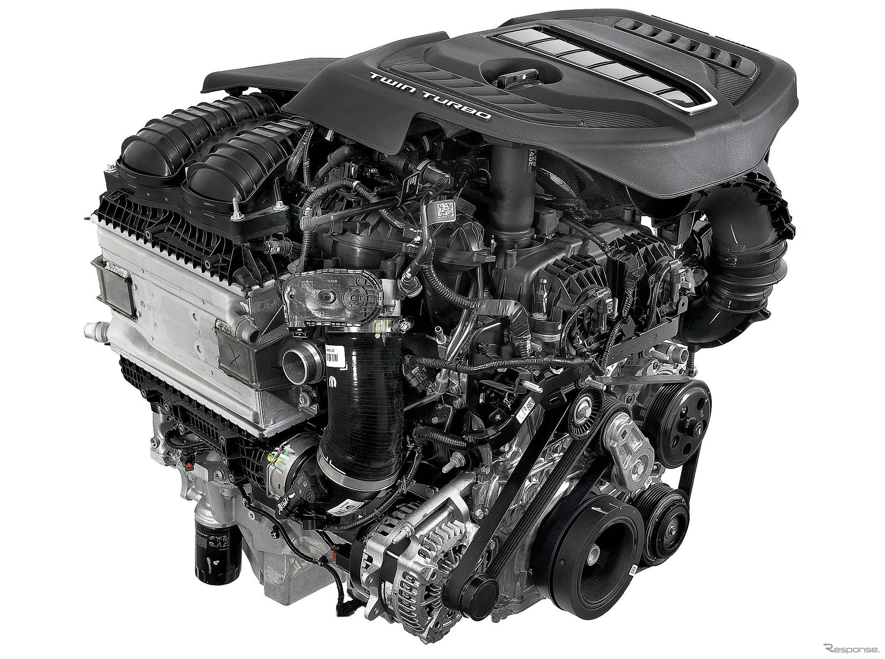ステランティスが新開発した3.0リットル直列6気筒ガソリンツインターボエンジン「ハリケーン」