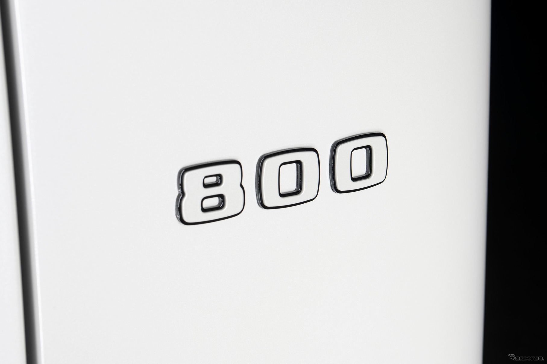 ブラバス 800 XLP スーパーホワイト