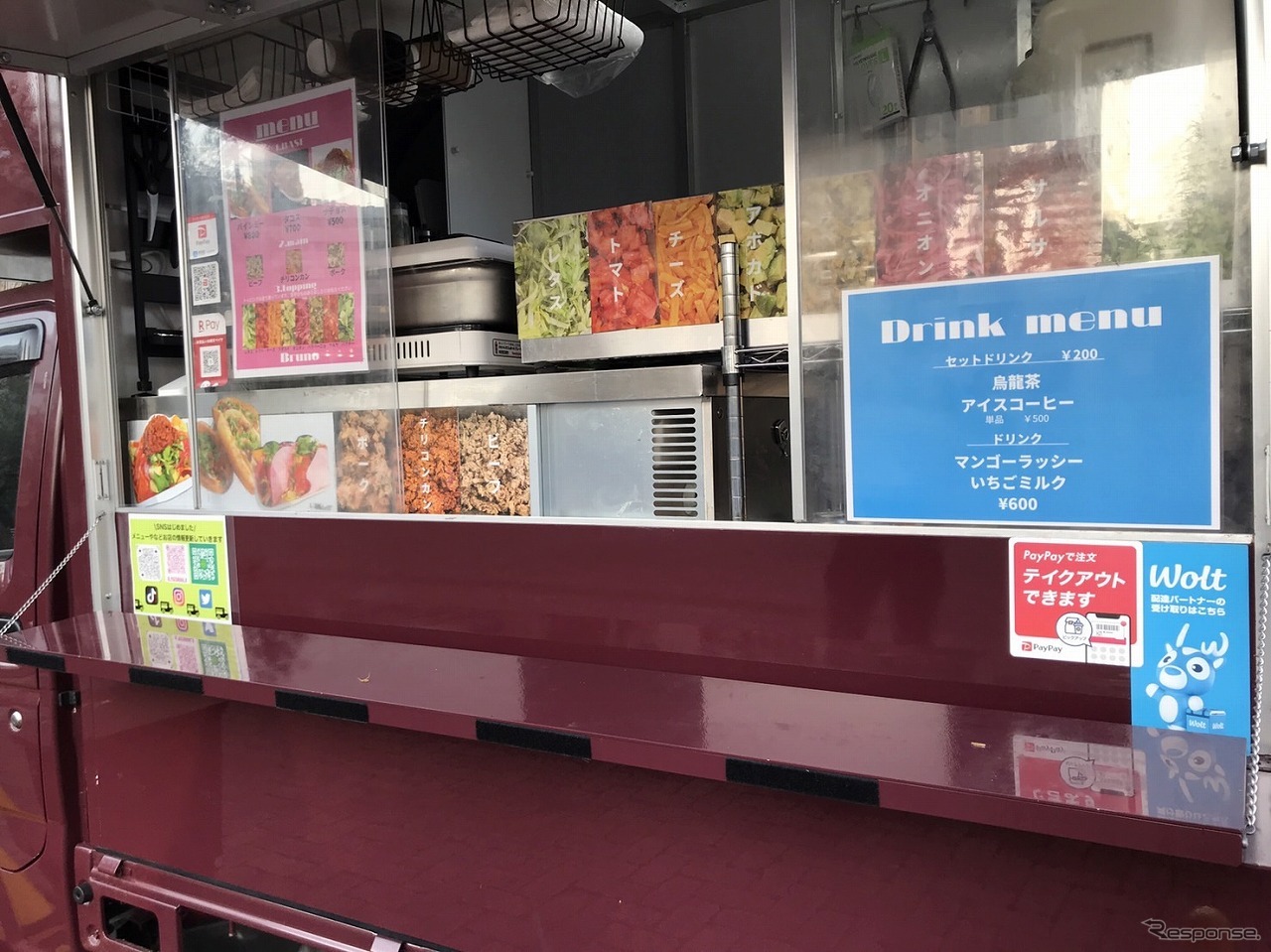 ゴーストレストランとして活躍しているキッチンカーの様子