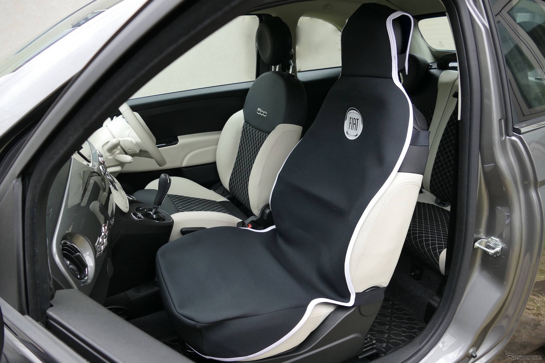 フィアット500c Dolcevita