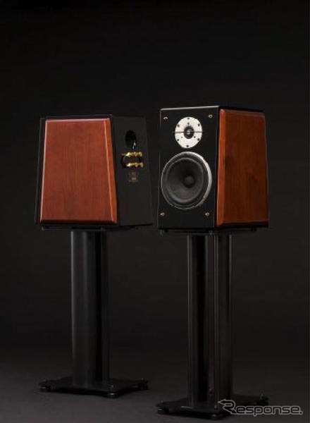 アイシン高丘、高級スピーカーが音響専門誌の賞を受賞