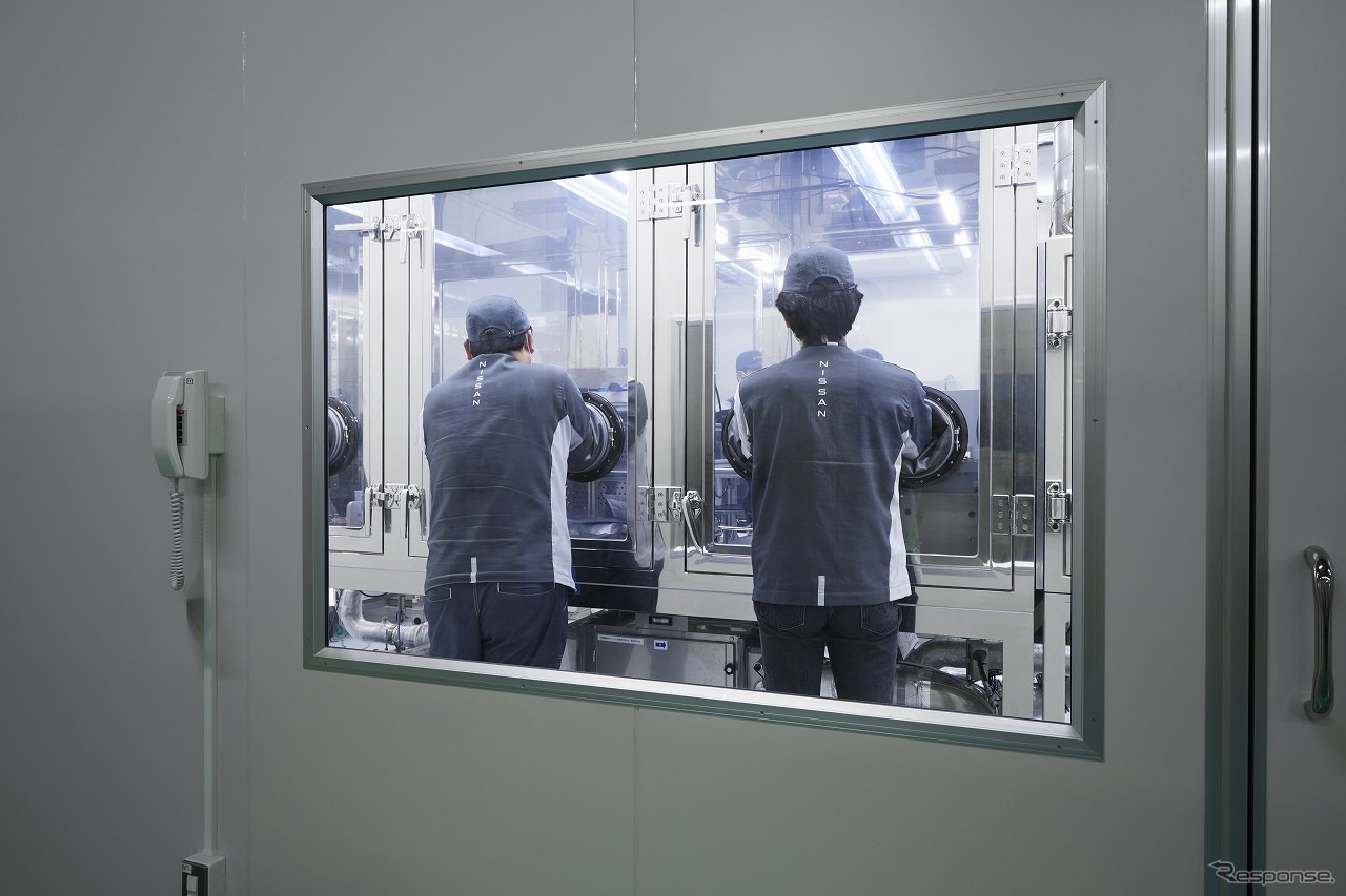 全固体電池の積層ラミネートセルを試作生産する設備