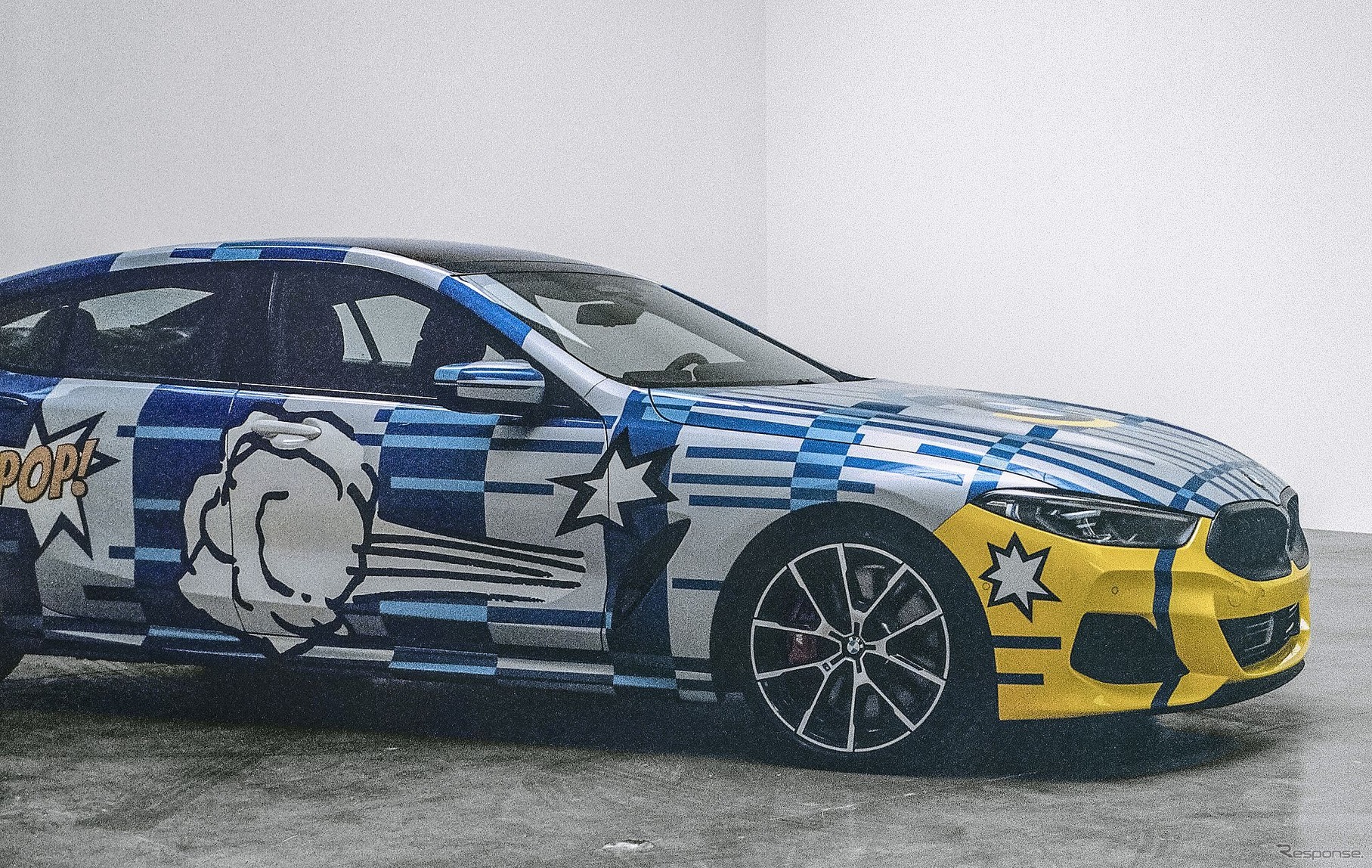 BMW THE 8 X JEFF KOONS