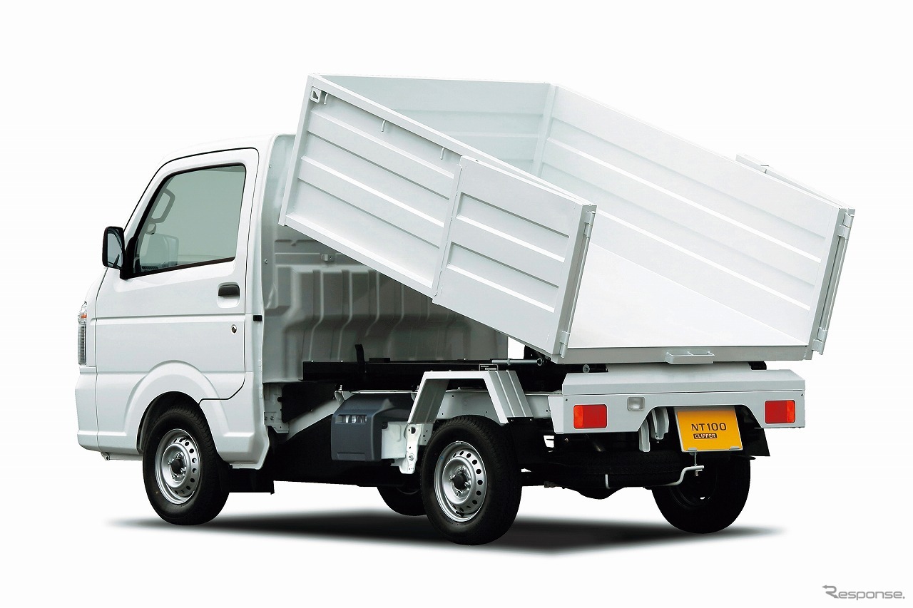 日産 NT100クリッパー 深ダンプ