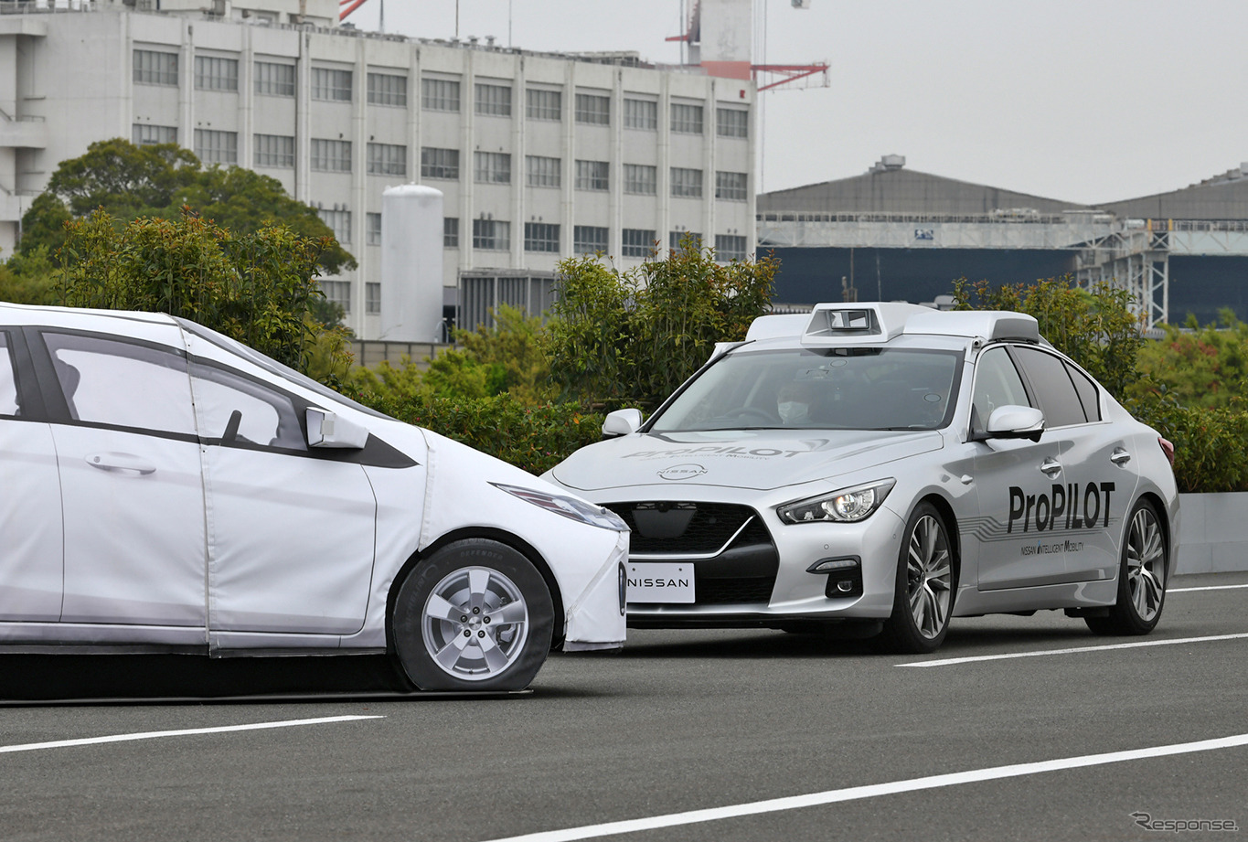 緊急回避性能を飛躍的に向上させる日産の運転支援技術「グラウンド・トゥルース・パーセプション」