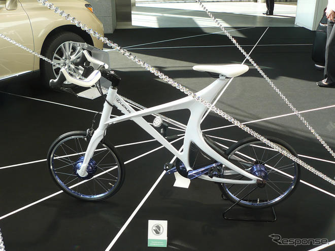 レクサスブランドの自転車、登場