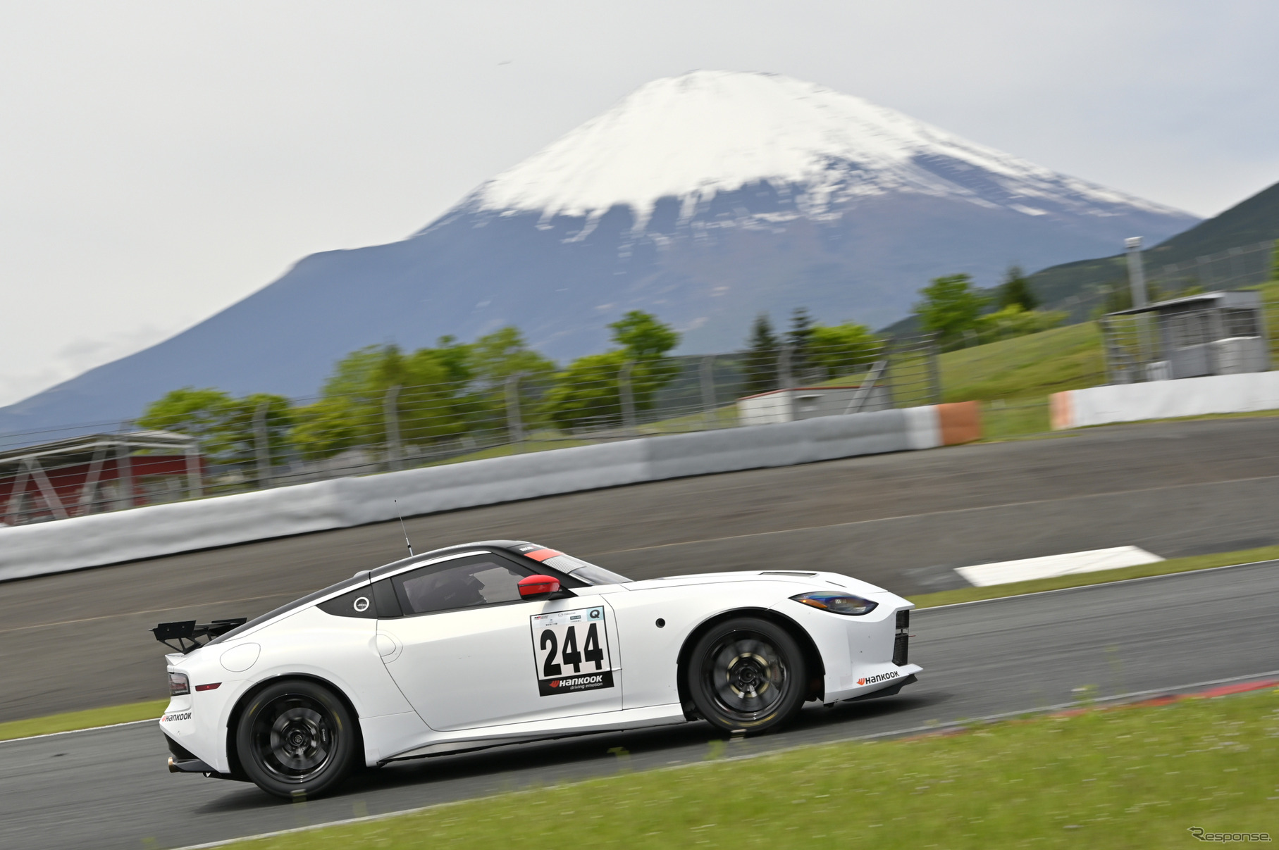 スーパー耐久公式テストの様子