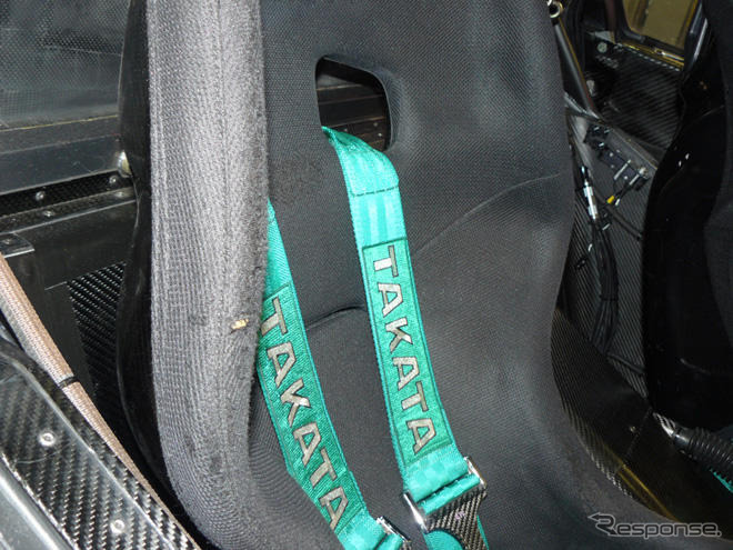 【SUPER GT】写真蔵…TAKATA 童夢 NSX07 コックピット