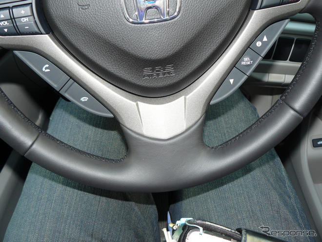 【ホンダ アコード 新型発表】180cm＋・90kg＋…運転席は狭そうだけどOK