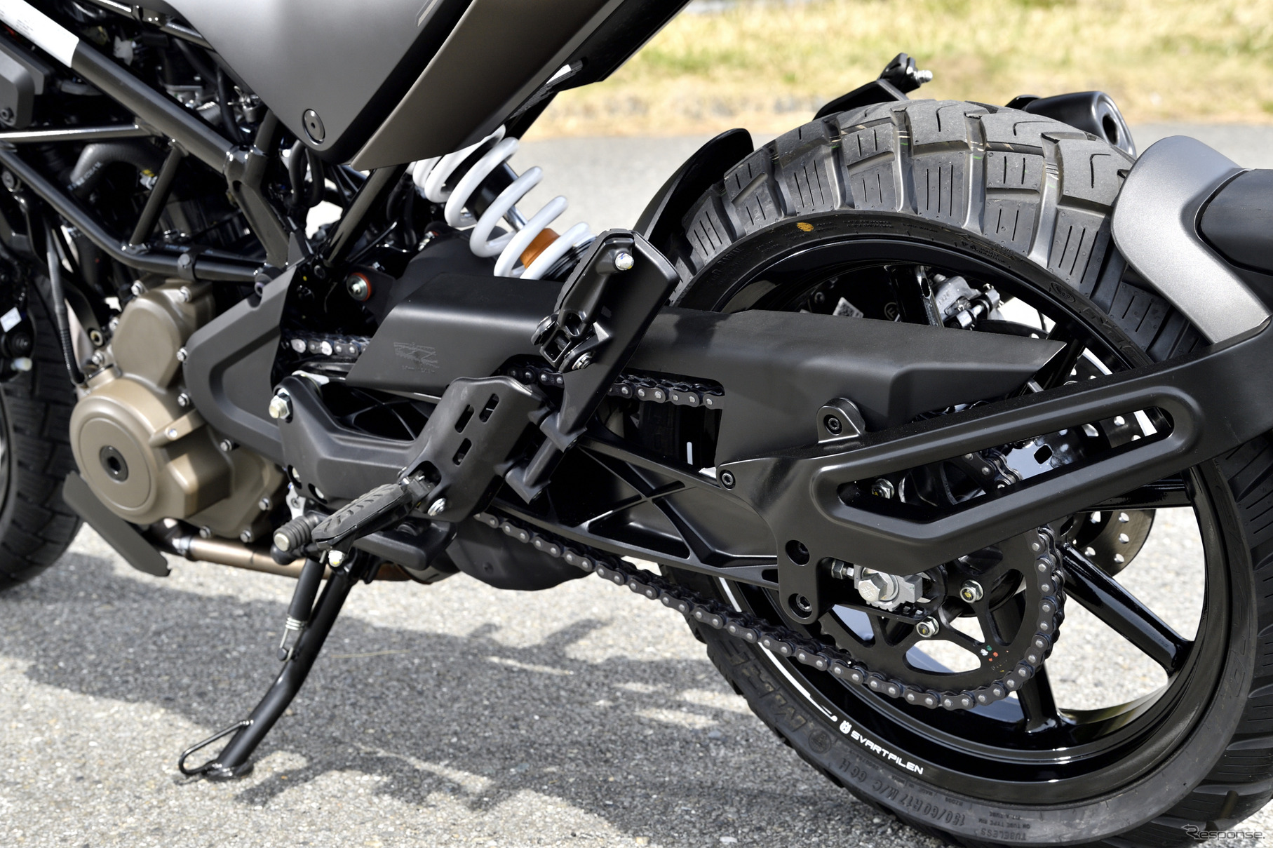 ハスクバーナ スヴァルトピレン250